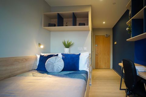 London Road, Edinburgh EH7, Studio to rent