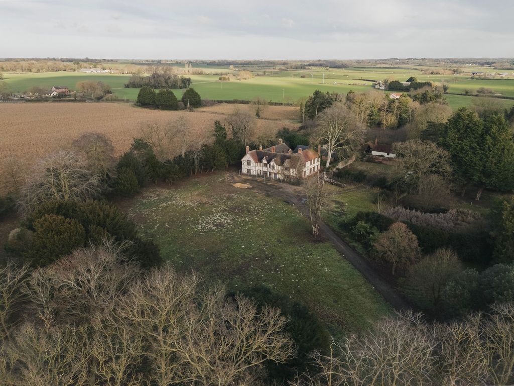 Additional image 2 of 8 bed property for saleEllingham Road, Attleborough NR17