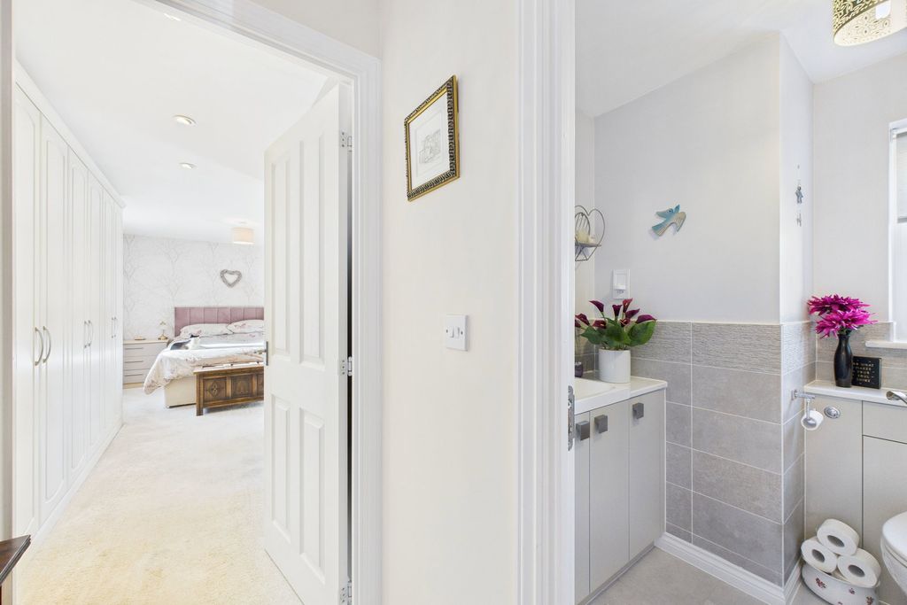 Additional image 18 of 4 bed detached house for saleNuthatch Way, Attleborough NR17