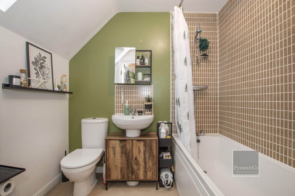 Additional image 9 of 1 bed flat for saleLancaster Avenue, Watton, Thetford IP25
