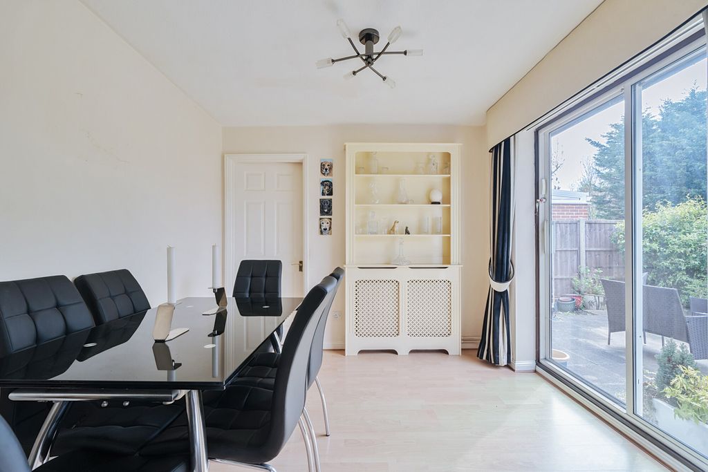 Additional image 9 of 6 bed detached house for saleFerguson Close, Bromley BR2