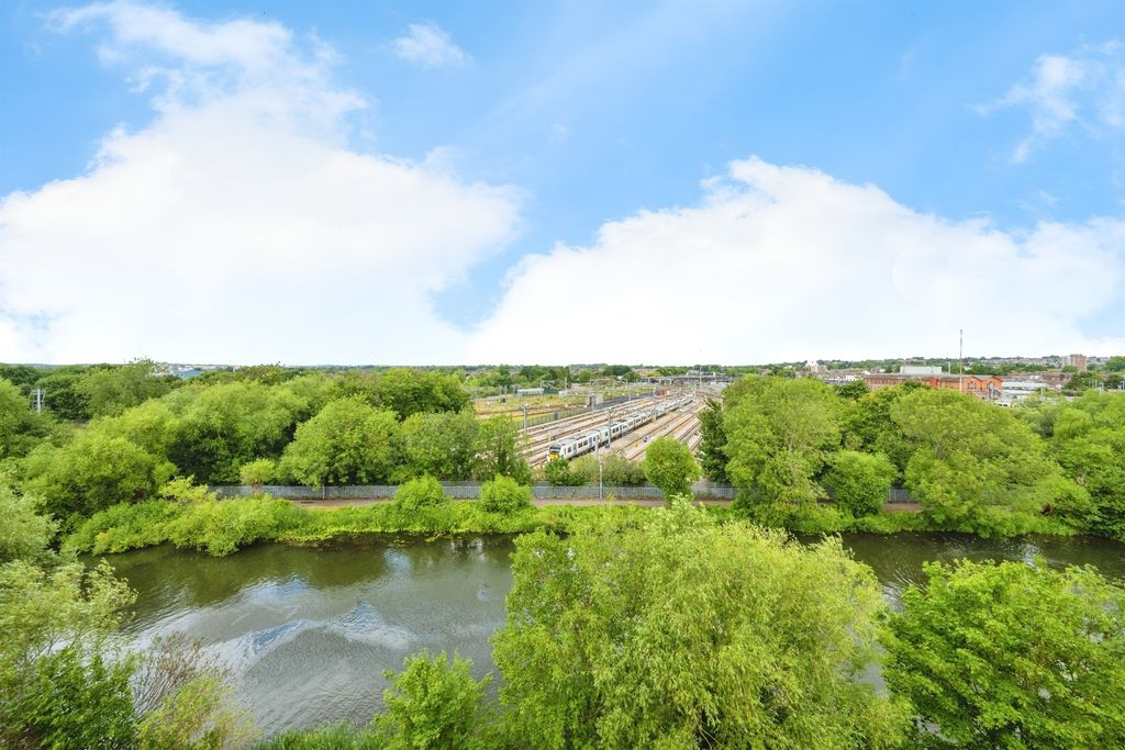 4 bed penthouse for salePalgrave Road, Bedford MK42