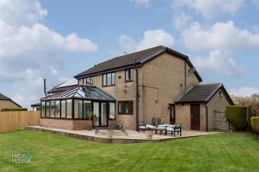 Additional image 24 of Applecross Drive, Burnley