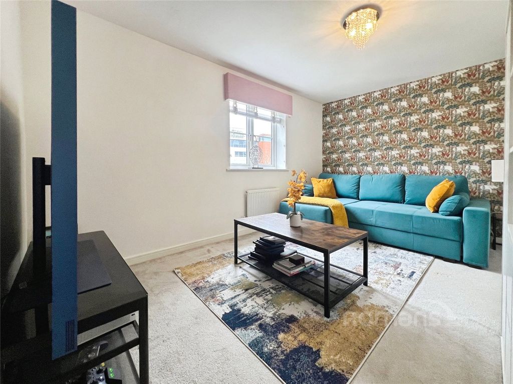 Additional image 8 of 5 bed town house for saleFrench Drive, Wellesley, Aldershot GU11