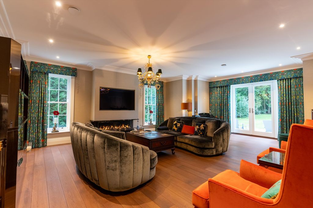 Additional image 5 of 6 bed detached house for saleVirginia Avenue, Virginia Water, Surrey GU25