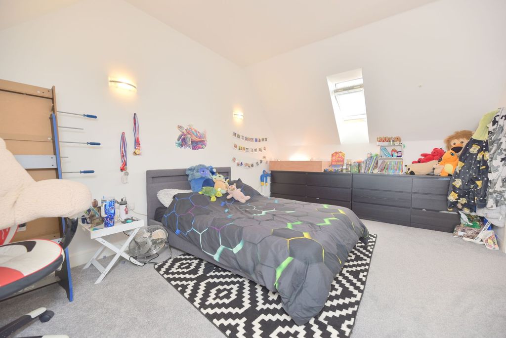Additional image 21 of 5 bed detached house for saleBellflower Gardens, Biggleswade SG18