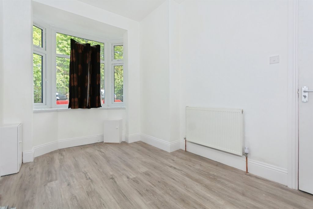 Additional image 5 of 5 bed terraced house for saleLifford Lane, Birmingham B30