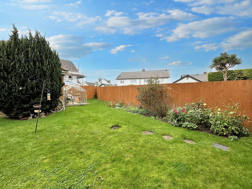 Additional image 3 of 4 bed property for saleMarine Drive, Barry CF62