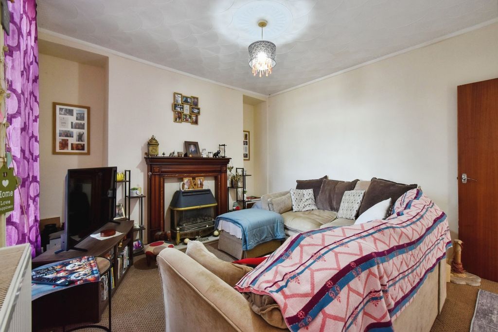 Additional image 4 of 4 bed terraced house for salePen Y Fon Street, Llanelli, Carmarthenshire SA15