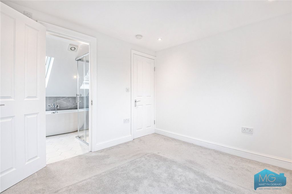 Additional image 14 of 3 bed end terrace house for saleWest End Lane, Barnet EN5
