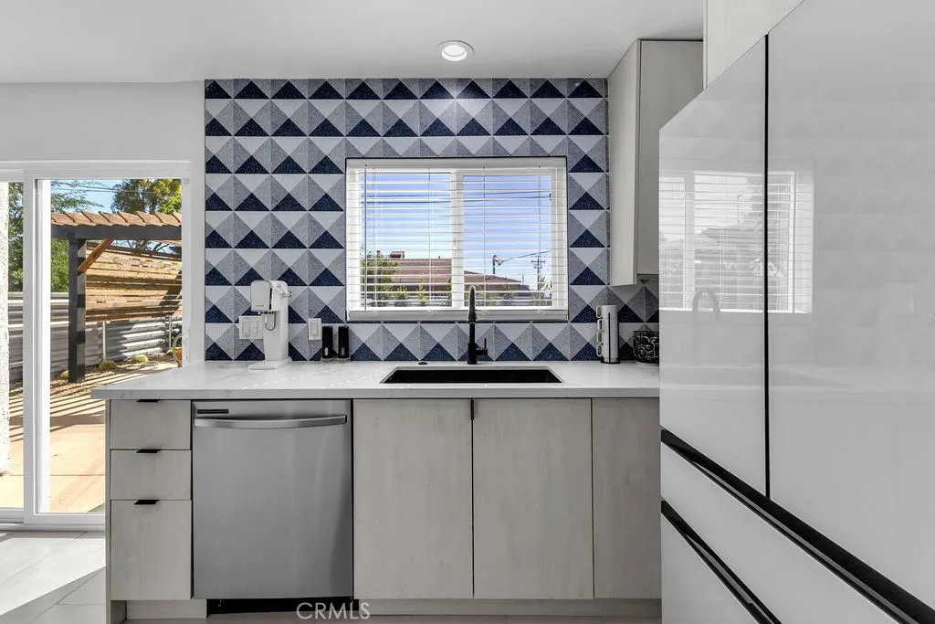 Additional image 16 of 485 W Tramview Rd, Palm Springs, CA 92262