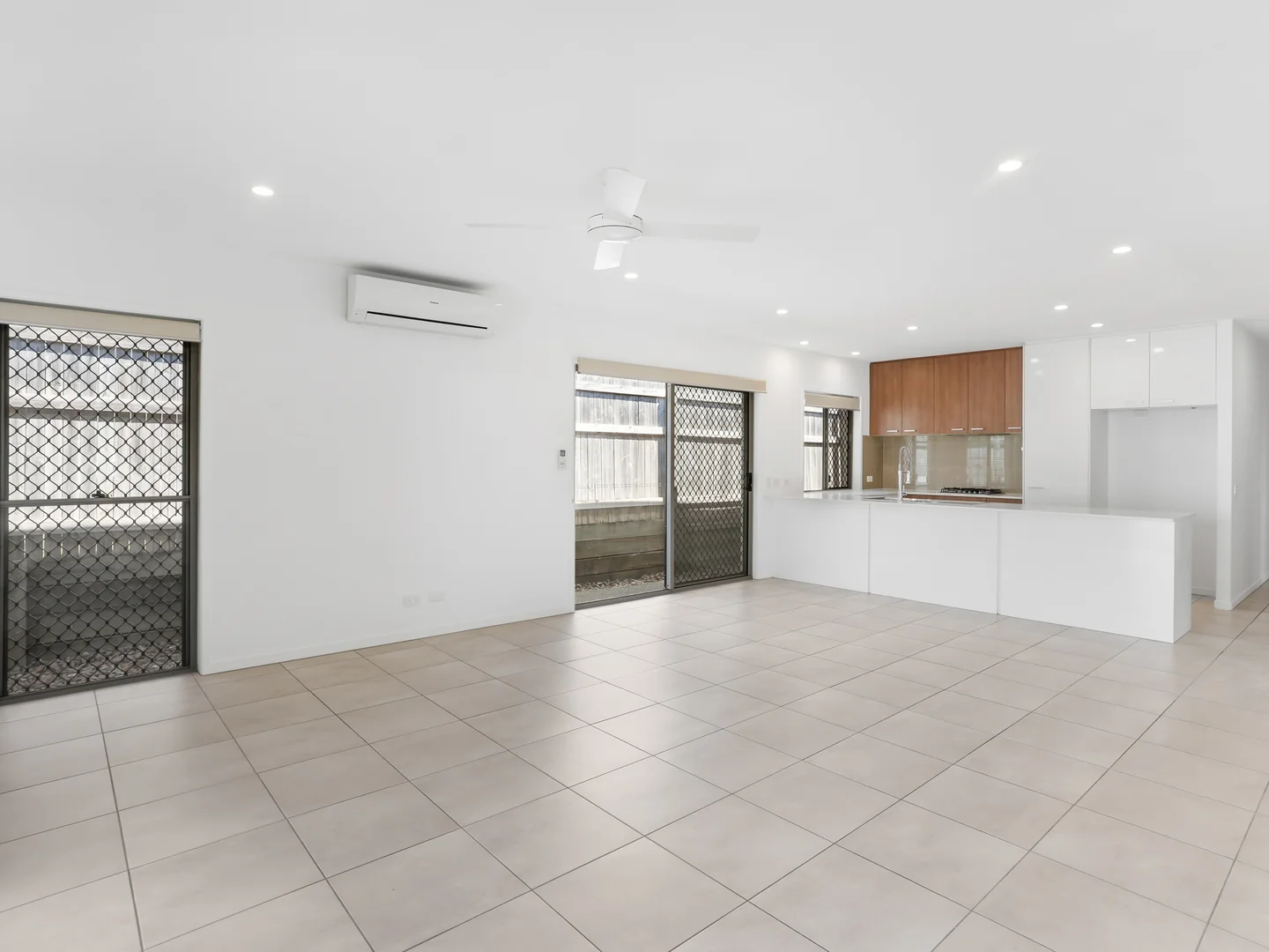 19 Boston Terrace, Coomera QLD 4209 photo 3