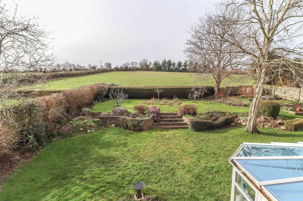Additional image 15 of 4 bed detached house for saleBurdock Close, Goodworth Clatford, Andover, Hampshire SP11