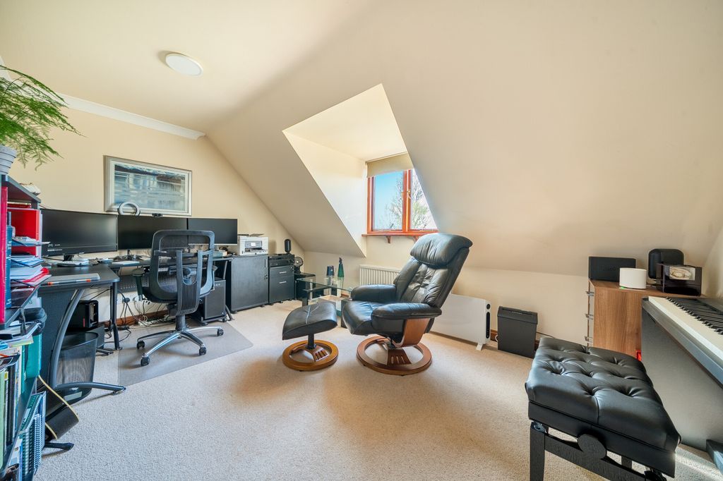 Additional image 13 of 5 bed detached house for saleHigh Street, Abingdon OX14