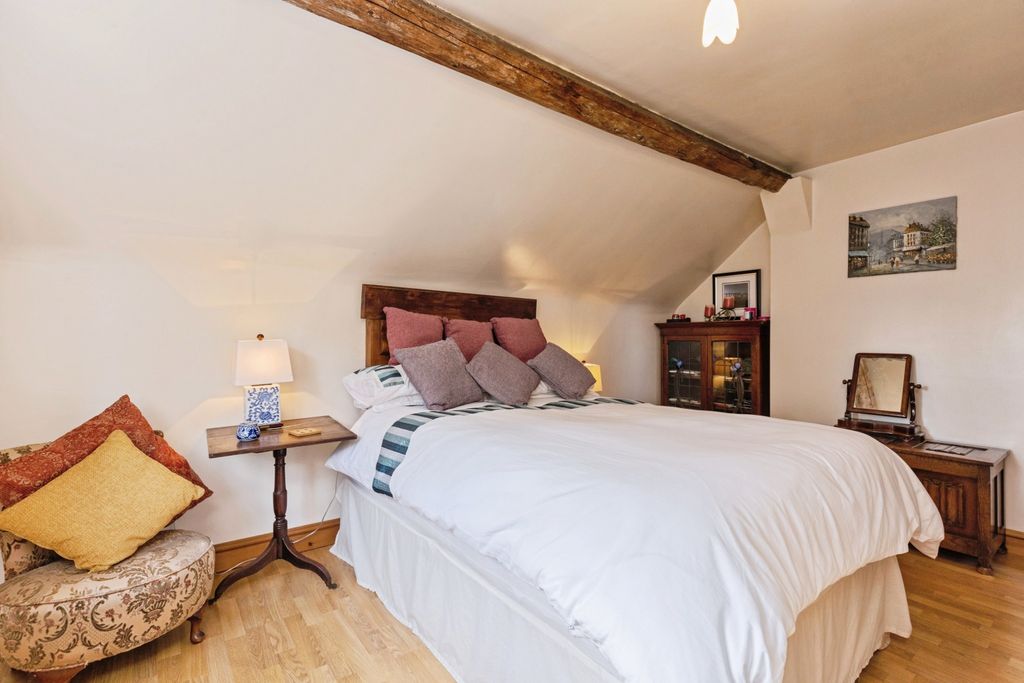 Additional image 12 of 5 bed semi-detached house for saleMain Street, Hemington, Derby DE74