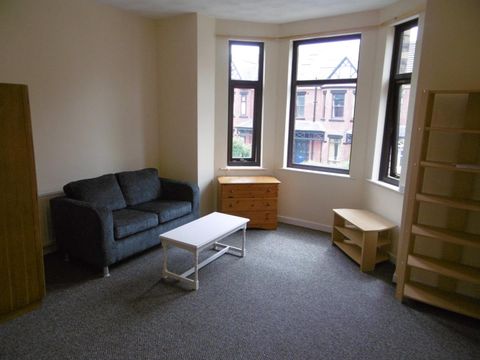 Everett Road, Withington M20, Studio to rent