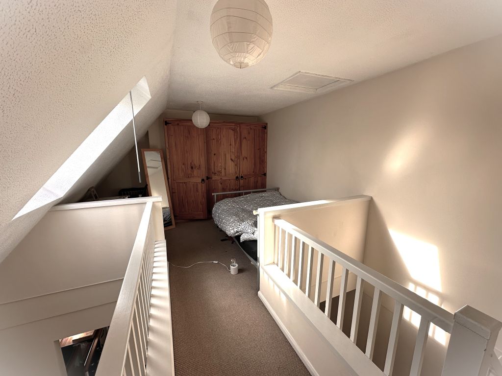 Additional image 7 of 1 bed flat for saleGoldsworth Park, Woking GU21