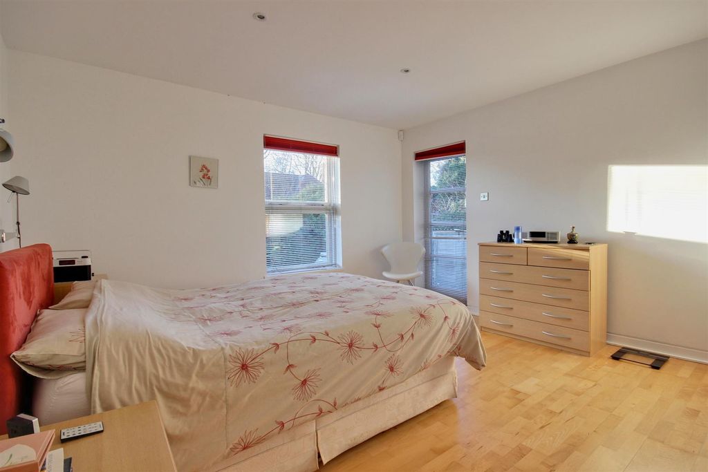 Additional image 9 of 3 bed detached house for saleGrosvenor Place, Beverley HU17