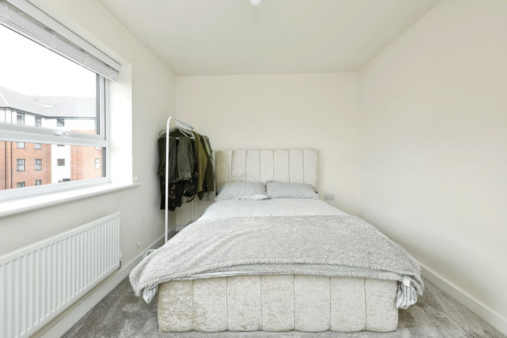 Additional image 8 of 3 bed semi-detached house for saleSandpiper Drive, Doncaster DN4