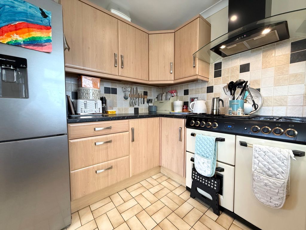 Additional image 7 of 3 bed detached bungalow for saleClaerwen Close, Cwmbach, Aberdare CF44