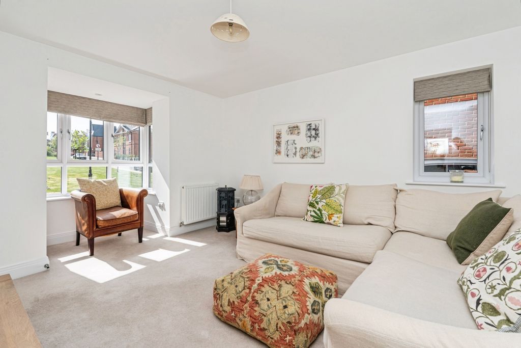 Additional image 3 of 5 bed detached house for saleHospital Road, Wellesley, Aldershot, Hampshire GU11