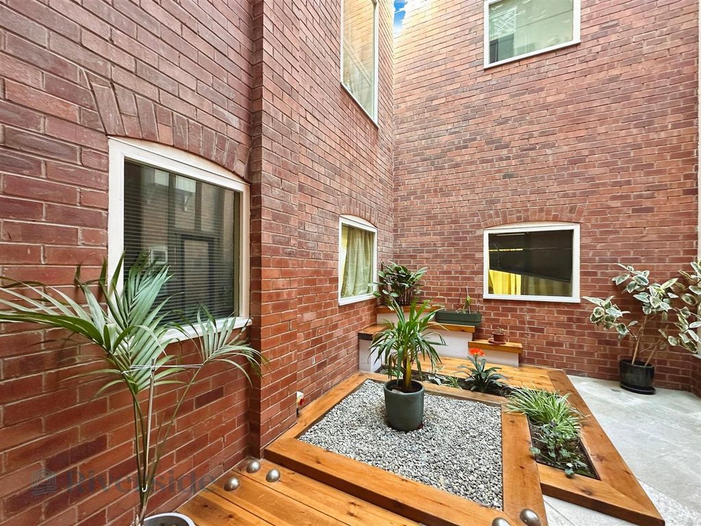 Additional image 9 of 1 bed flat for saleMerchants Warehouse, Robinson Row, Hull HU1