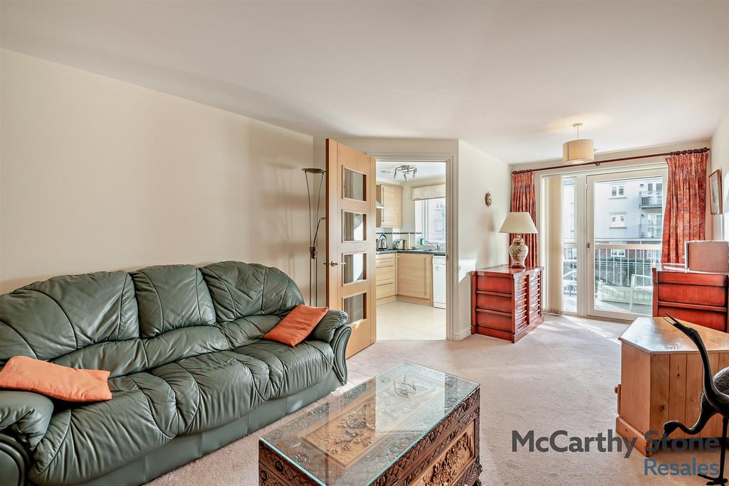 Additional image 3 of 2 bed flat for saleLady Susan, New Road, Basingstoke RG21