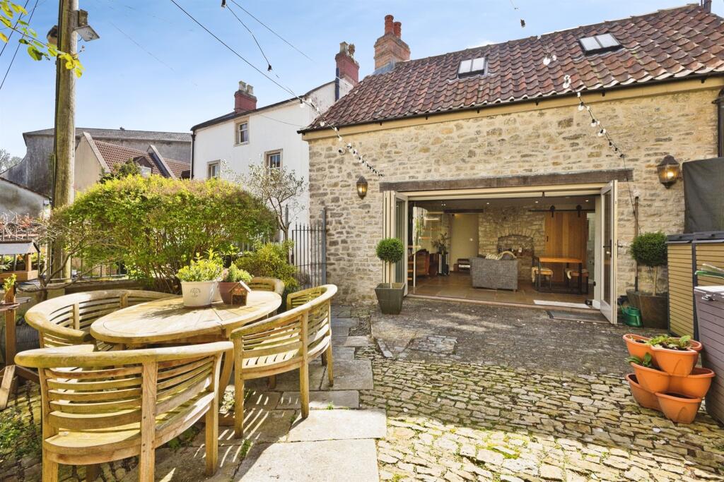 Additional image 20 of Leg Square, Shepton Mallet