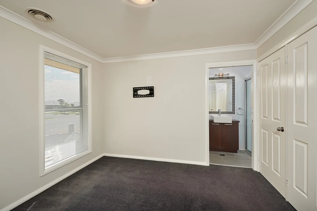 Additional image 6 of 1 Warambee Street, Glenfield Park NSW 2650