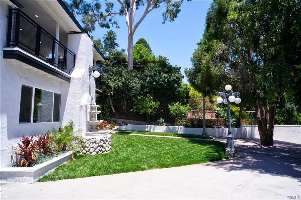 Additional image 36 of 1020 Lantana Drive, Los Angeles, CA 90042