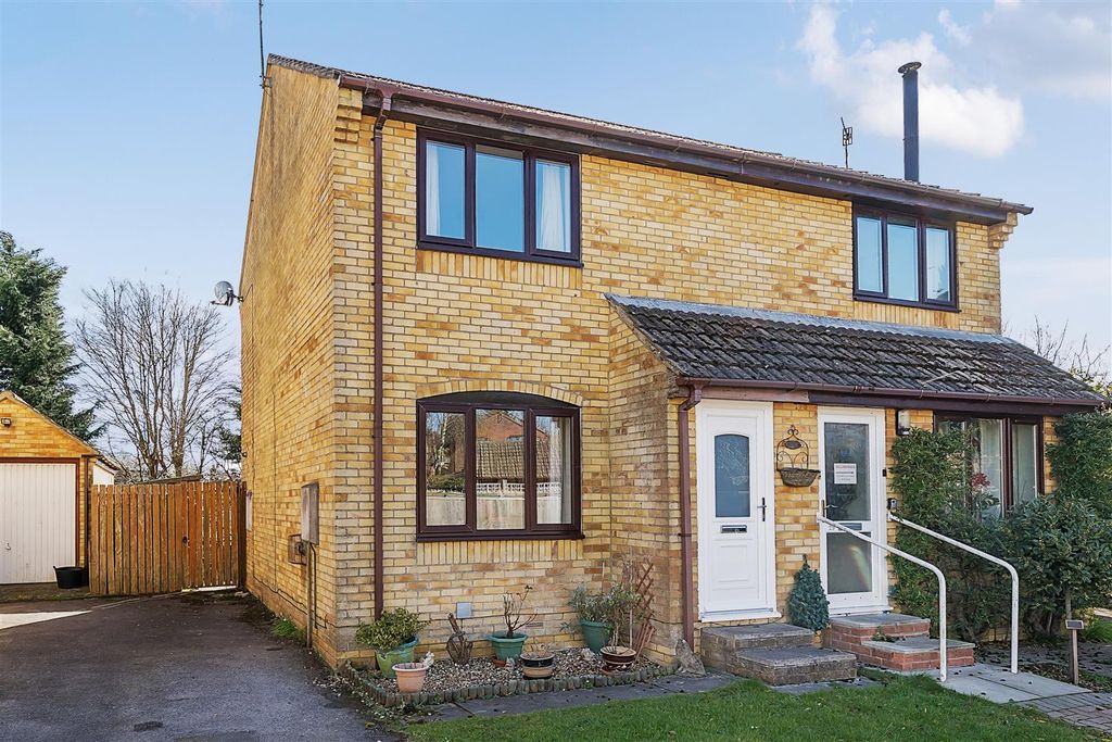 2 bed semi-detached house for saleSt. James, Beaminster DT8
