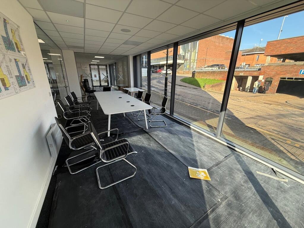Additional image 8 of 2 Hertfordshire House, Civic Close, St. Albans, AL1 3JZ