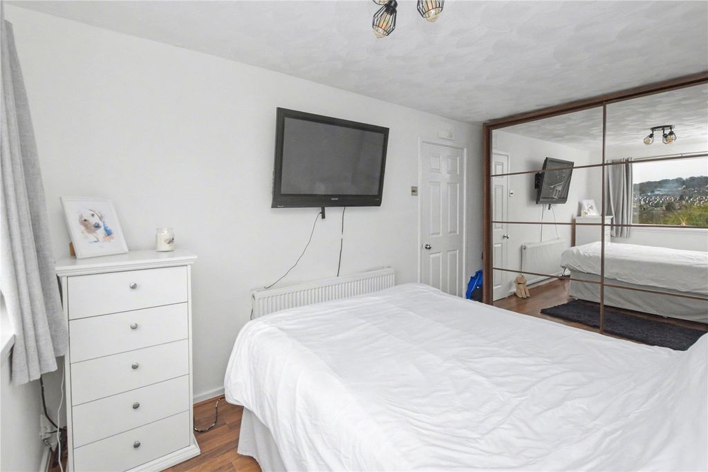 Additional image 7 of 3 bed detached house for saleCliffe Park Close, Wortley, Leeds, West Yorkshire LS12