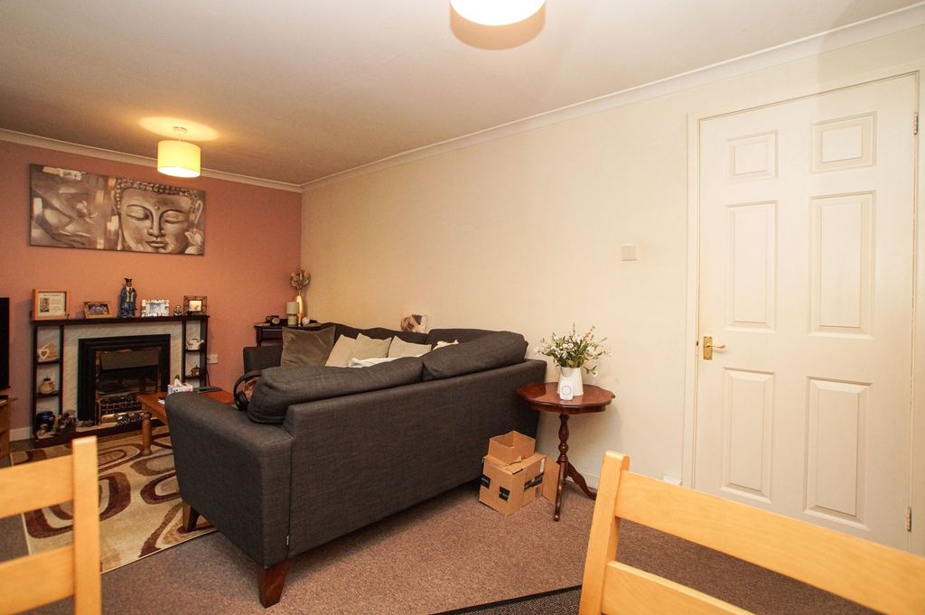 Additional image 3 of 2 bed flat for saleThe Old George, 2 Market Place, Brampton CA8