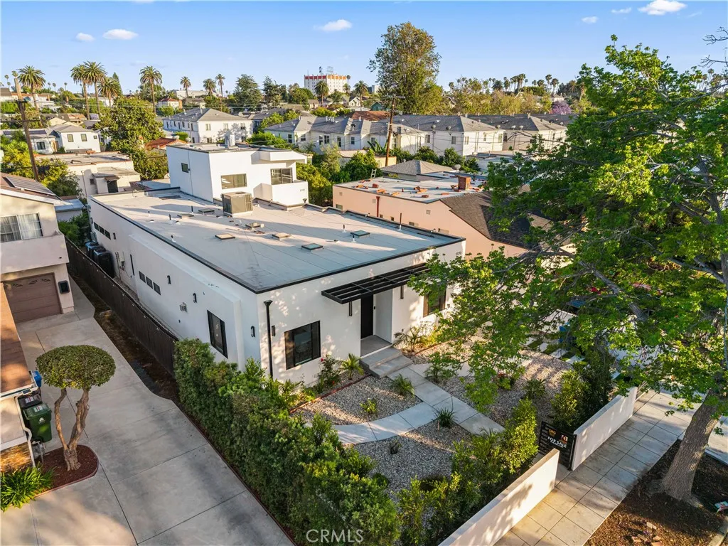 Additional image 54 of 1170 S Lucerne Blvd, Los Angeles, CA 90019