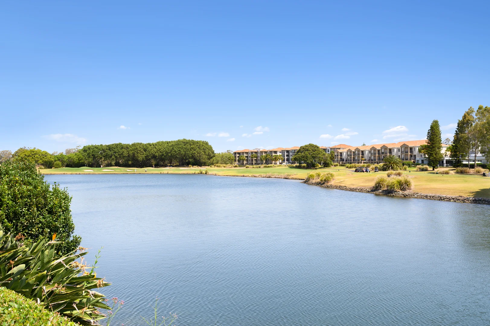 Additional image 31 of 6073 Lugano Dr, Hope Island QLD 4212