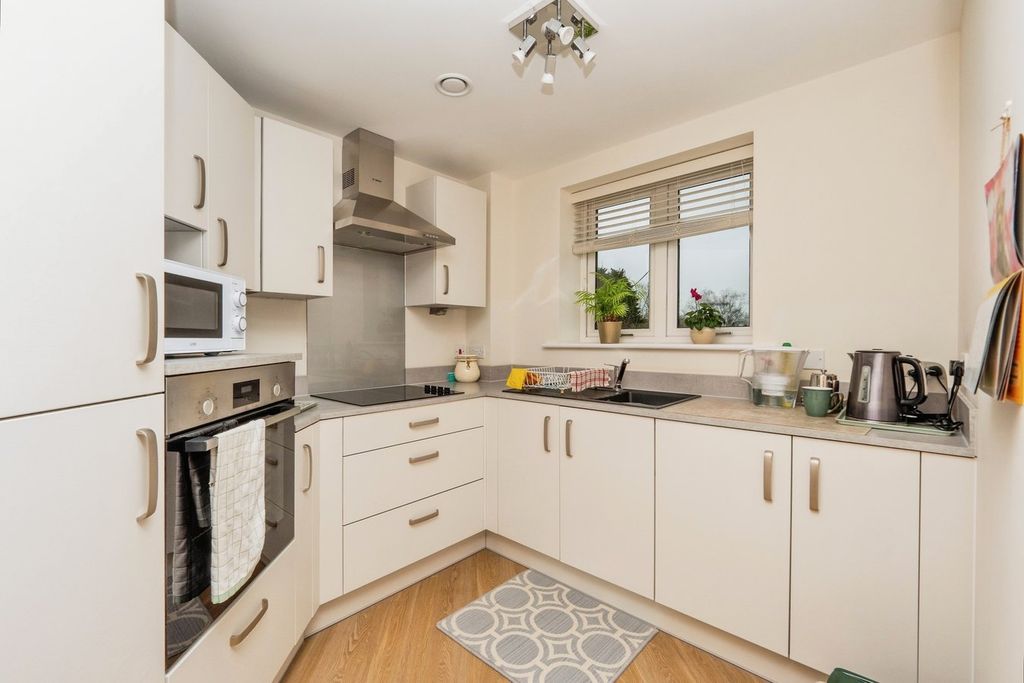 Additional image 5 of 1 bed property for saleFlood Lane, Bridport DT6