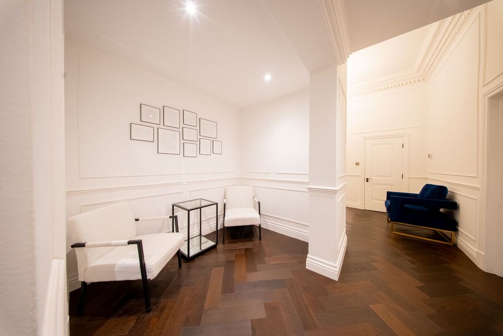 3 bed flat for saleDevisdale Road, Chomlea Mansions Devisdale Road WA14 photo 3