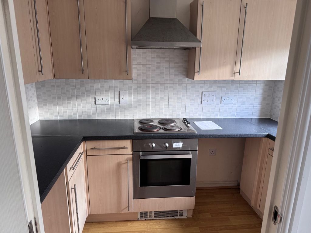 Additional image 3 of 2 bed flat for saleWhitehall Drive, Leeds LS12