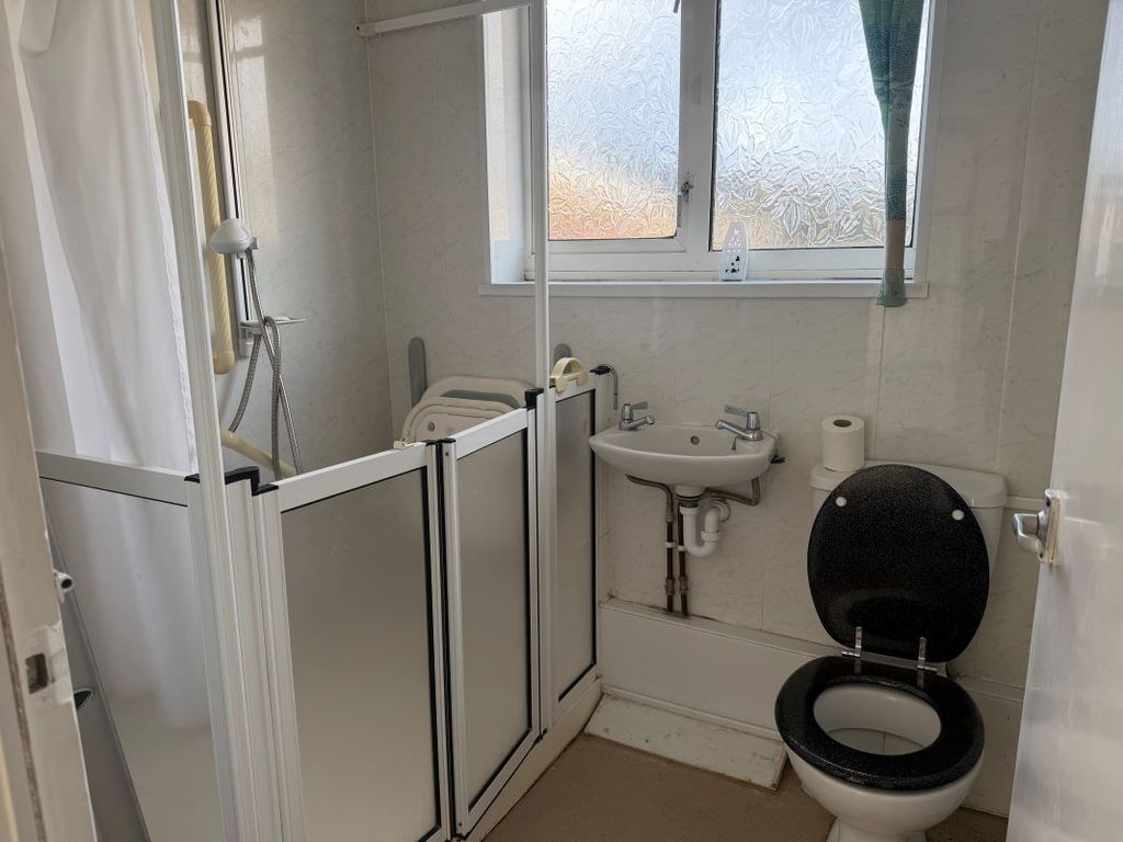 Additional image 4 of 2 bed flat for sale8 Furze Crescent, Morriston, Swansea, West Glamorgan SA6