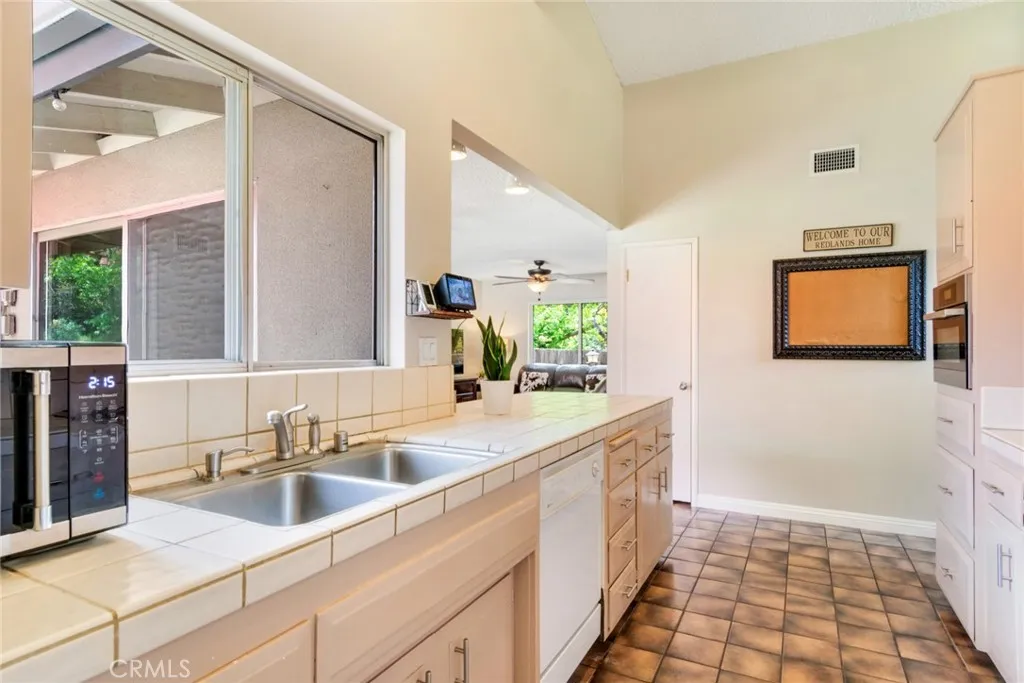 Additional image 45 of 130 Sunridge Way, Redlands, CA 92373