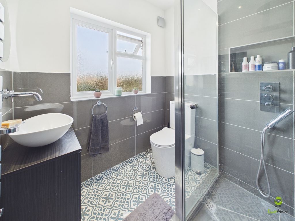 Additional image 14 of 4 bed semi-detached house for saleLong Lane, Bexleyheath DA7