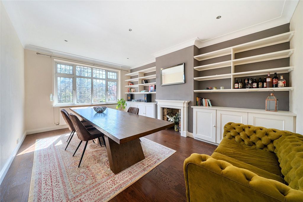 Additional image 3 of 3 bed flat for saleFoxgrove Road, Beckenham BR3