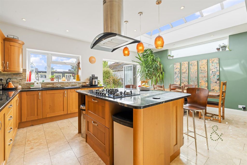 Additional image 6 of 4 bed detached house for salePencisely Crescent, Llandaff, Cardiff CF5