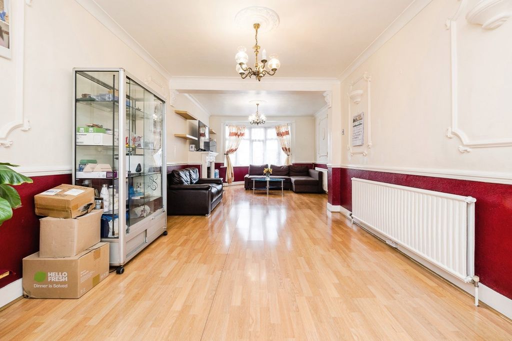 Additional image 3 of 3 bed terraced house for saleSt Thomas Gardens, Ilford IG1
