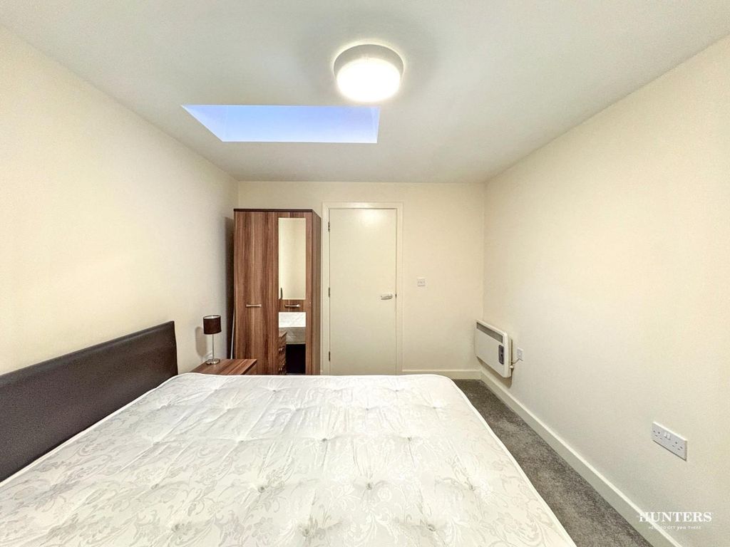 Additional image 13 of 1 bed flat for saleUpper Blakeridge Lane, Batley WF17