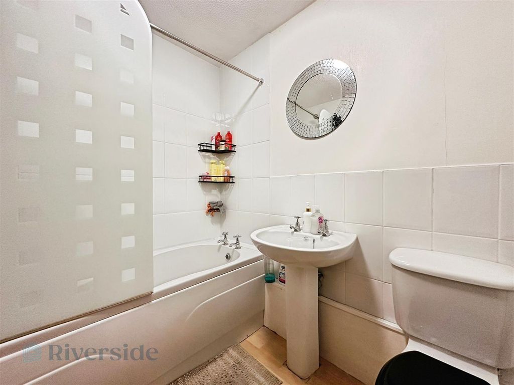Additional image 8 of 1 bed flat for saleMerchants Warehouse, Robinson Row, Hull HU1