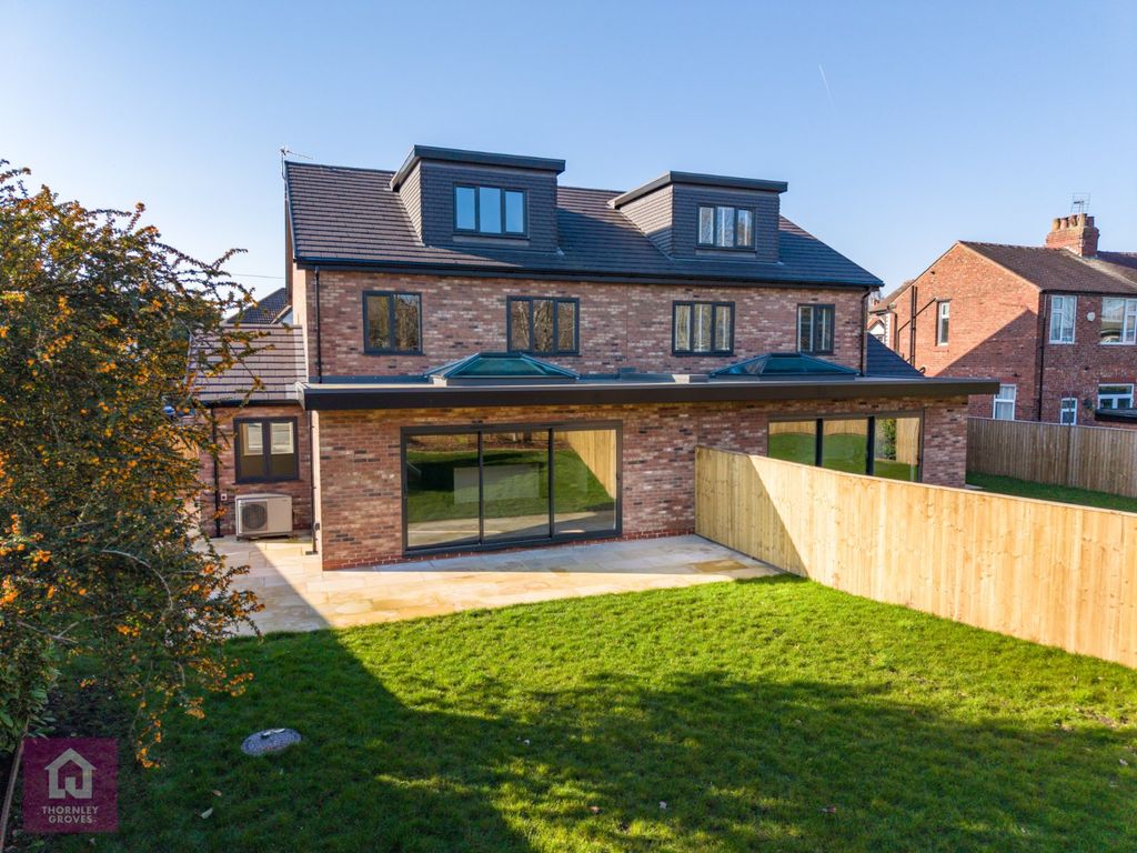 Additional image 29 of 5 bed semi-detached house for saleBrentwood Crescent, Altrincham WA14