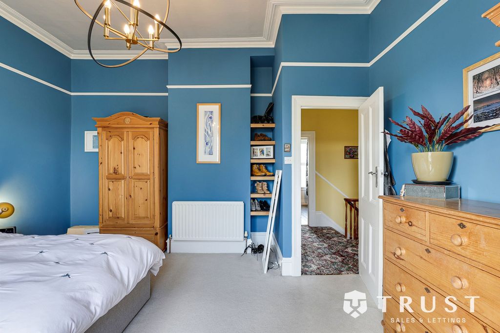 Additional image 23 of 4 bed terraced house for saleGrosvenor Road, Batley WF17
