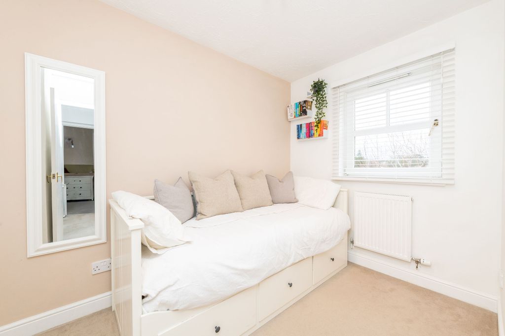 Additional image 14 of 3 bed semi-detached house for sale39 Malbet Wynd, Liberton, Edinburgh EH16